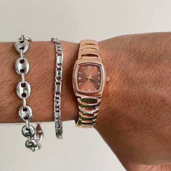 2000s vintage style square rust red stainless steel quartz oruss luxury watch - Picture 4 of 7